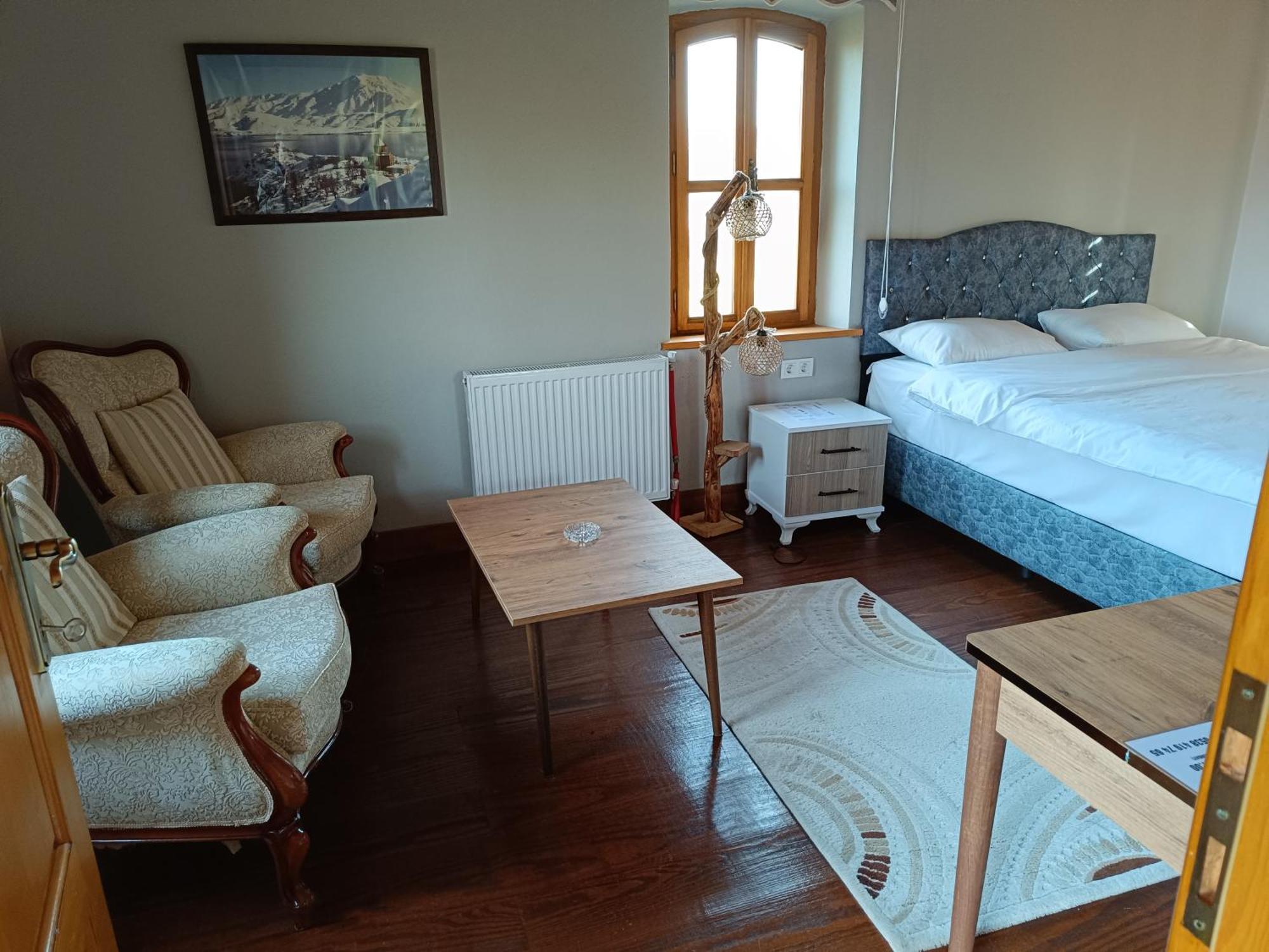 Doga Park Istasyon Otel *